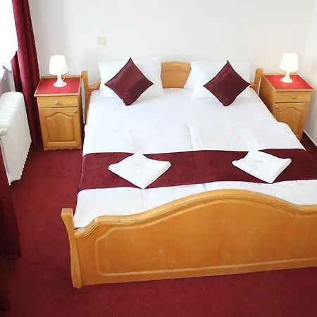 Hotel Central 3*