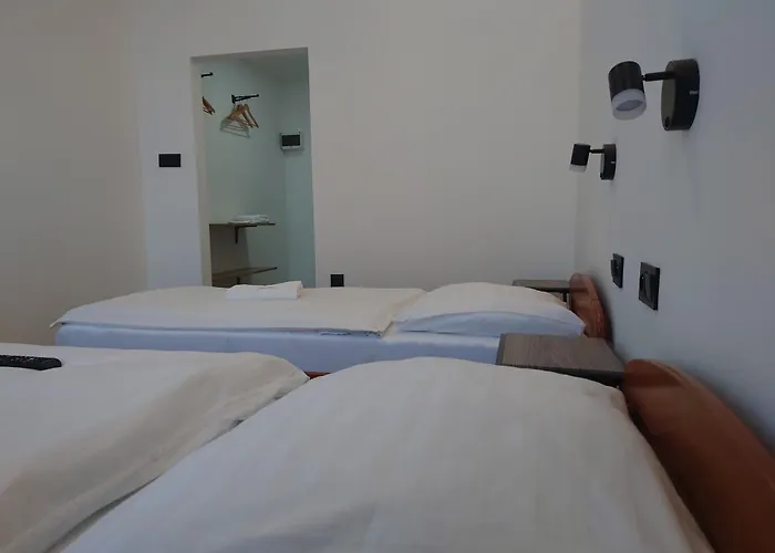 Hotel Central Otel 3*